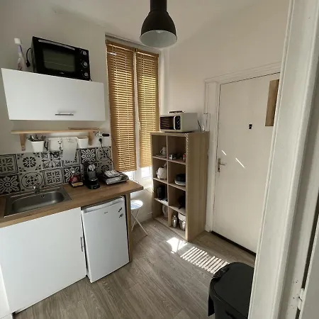 Apartamento Modern In The Center Of Ruan