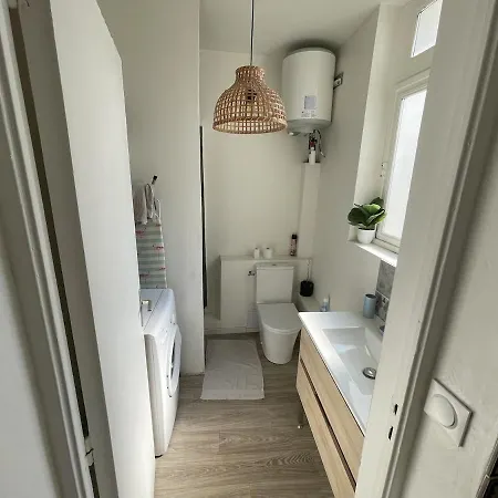 Apartamento Modern In The Center Of Ruan